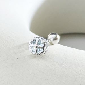 天然石│托帕石心願幸運草 ‧ 純銀耳環 (單支)