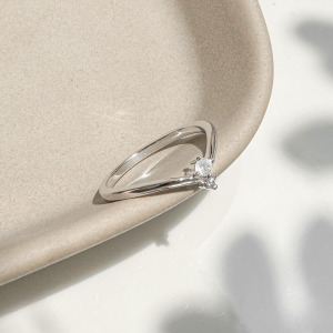 天然石│月光石餘韻尾戒 ‧ 純銀戒指