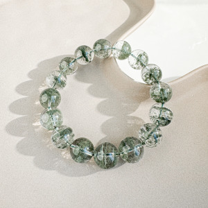 天然石│蒼郁綠幽靈 ‧ 水晶手串