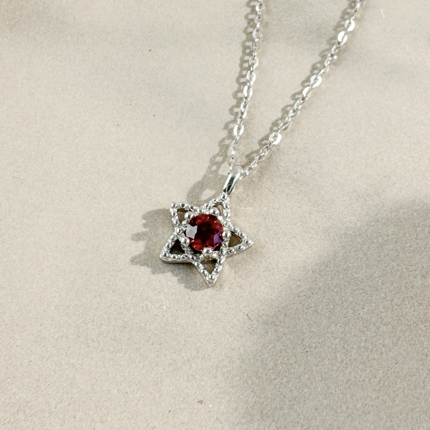 天然石│石榴石璀璨之星 ‧ 純銀項鍊