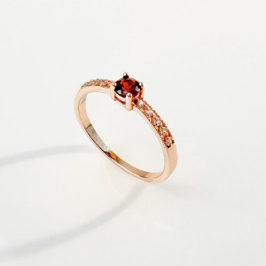 天然石│石榴石璀璨年華 ‧ 純銀戒指