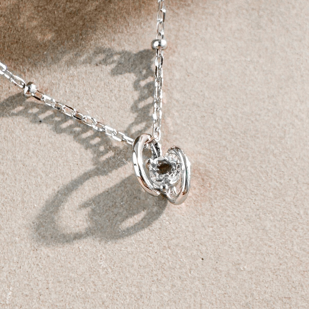 天然石│白水晶微光幸福 ‧ 純銀項鍊