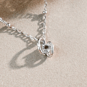 天然石│白水晶微光幸福 ‧ 純銀項鍊