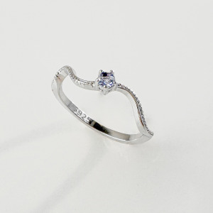 天然石│堇青石波光粼粼 ‧ 純銀戒指