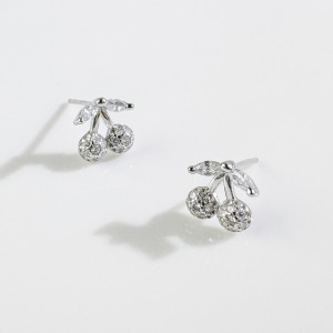 細鑽櫻桃 ‧ 純銀耳環