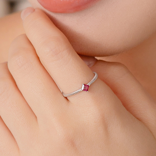 天然石│石榴石愛的方向 ‧ 純銀戒指