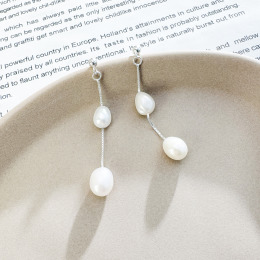 垂墜珍珠 ‧ 純銀耳環