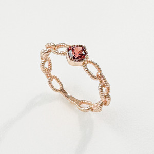 天然石│石榴石璀璨輪廓 ‧ 純銀戒指