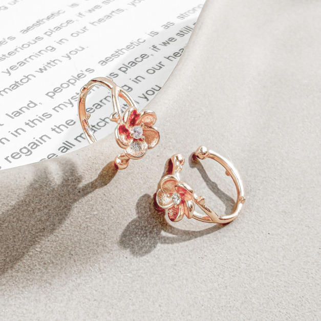 花鑽耳骨夾 ‧ 純銀耳環