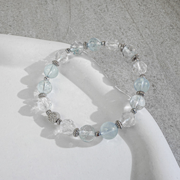 天然石│托帕石 ‧ 白水晶 ‧ 海藍寶│冰藍之島 ‧ 水晶手串