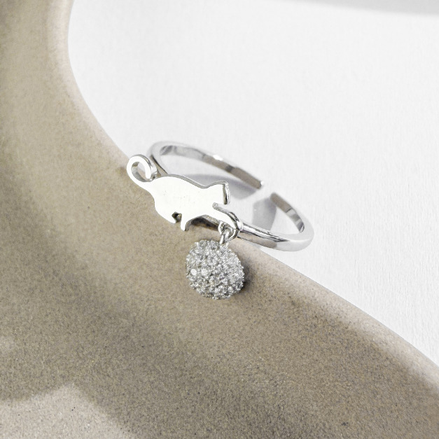 萌貓捉球 ‧ 純銀戒指