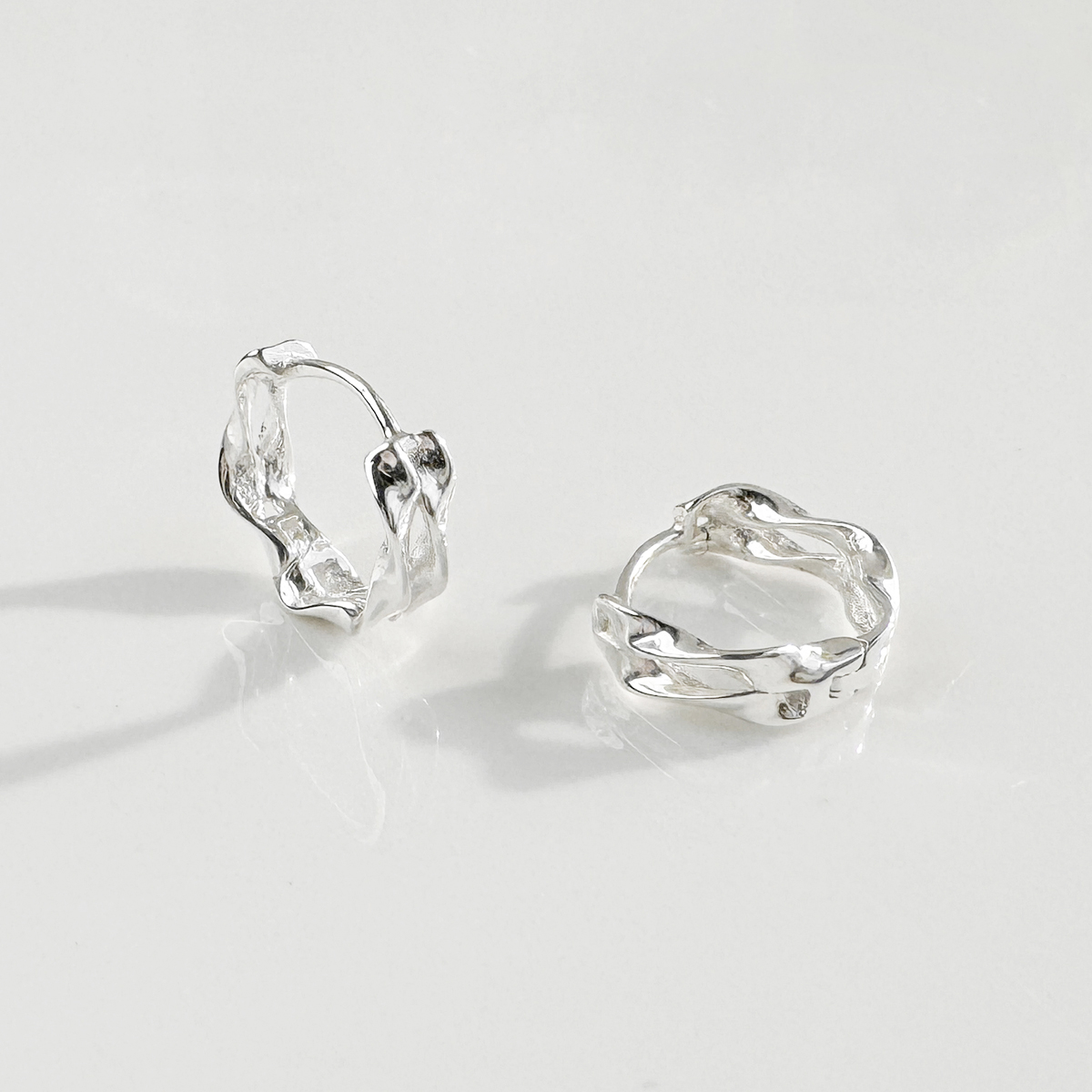 雙層扭轉圈 ‧ 純銀耳環 (銀)