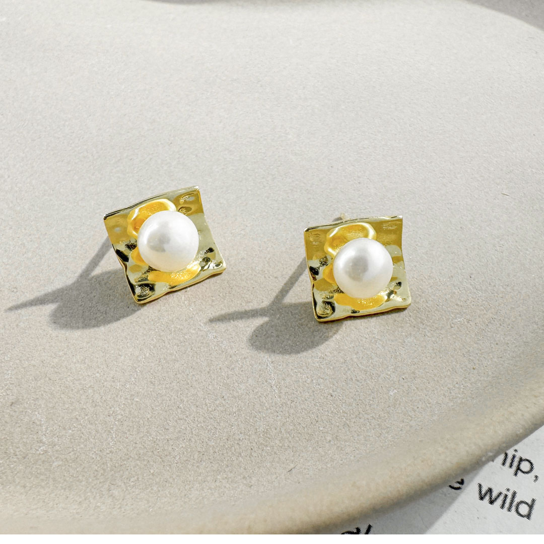 金銀珠寶‧ 純銀耳環| GIFT ACC. | 天然水晶．純銀飾品．點亮內在力量的旅程