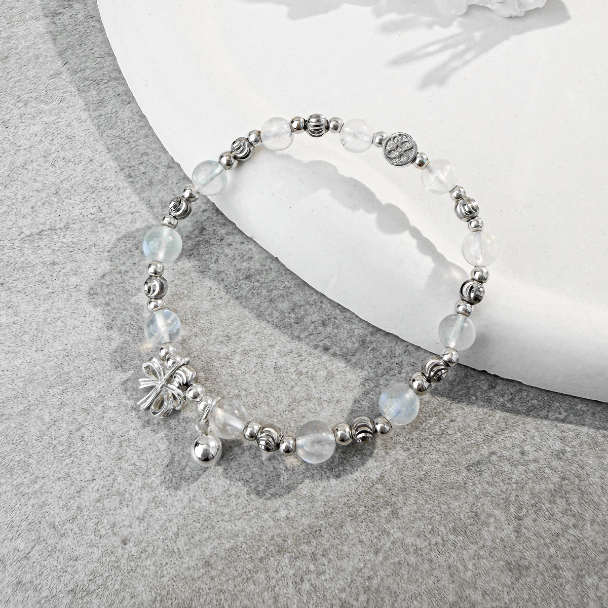 天然石│月光石│清新如常 ‧ 水晶手串
