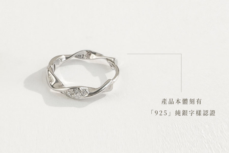 0621純銀FB3.jpg展示戒指本體刻有925純銀字樣認證
