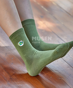 小吃刺繡襪-蔴薏Muâ ínn SOCKS 長襪|中筒襪|男女同款