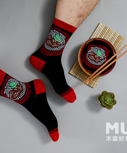 牛肉麵 / 台灣美食襪 - Taiwan Beef Noodle Socks 長襪|中筒襪|男女同款