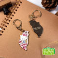【漫遊台灣XSanrio三麗鷗】NEW鋅合金鑰匙圈-台灣款 HELLO KITTY 布丁狗 酷企鵝 2025新品_3