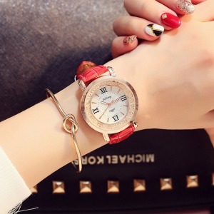 貴氣鑲鑽皮革手錶-DoubleBear