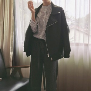 歐美搖滾風皮衣外套-DoubleBear