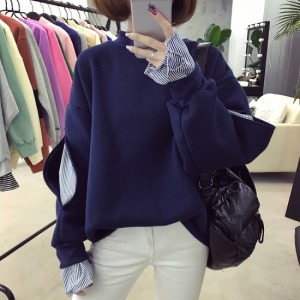 潮流破洞素面上衣-DoubleBear