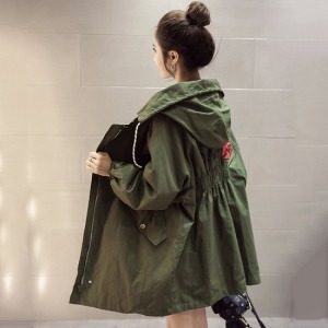 口紅印記防風外套-DoubleBear