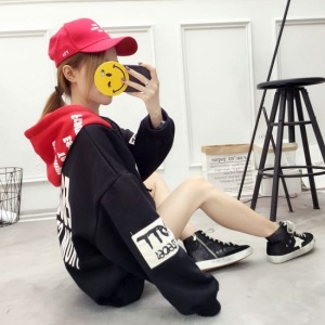 跳TONE撞色搖滾連帽上衣-DoubleBear