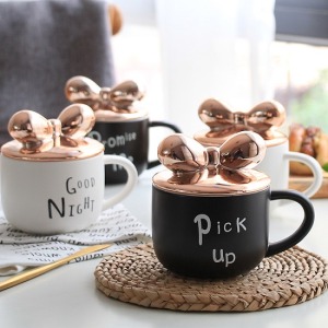 不規則英字陶瓷馬克杯+杯蓋-DoubleBear商品編號W00318