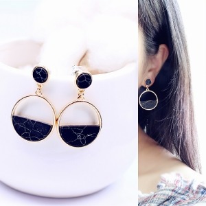 歐美誇飾半月球大理石耳環-DoubleBear
