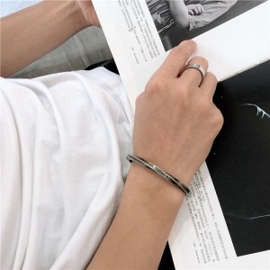 NEVER GIVE UP英文旋扭開口手環-DoubleBear