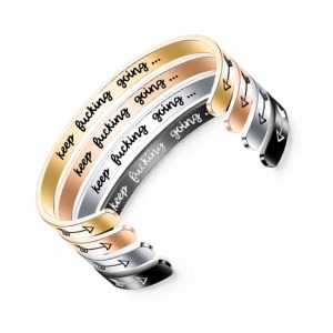 Keep fucking going雙箭頭手環-DoubleBear