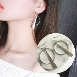韓風仙氣十足幾何耳環-DoubleBear