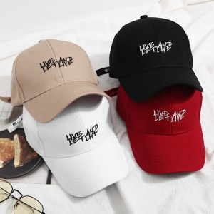 亂字風格男女同款老帽-DoubleBear