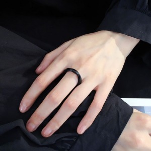 歐美簡約扭線款戒指-DoubleBear