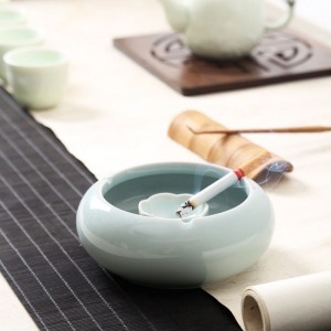 清淨荷花青瓷菸灰缸-DoubleBear