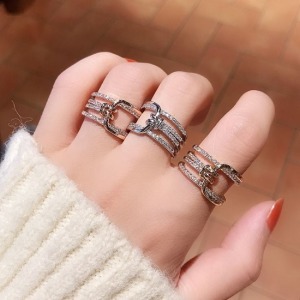 奢華浮誇繩結鑲鑽戒指-DoubleBear