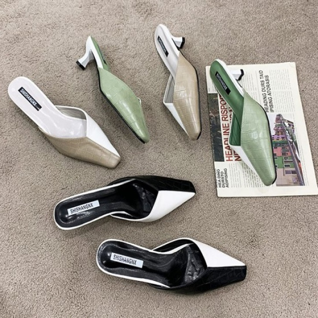 雙色拼接小方頭低跟鞋-DoubleBear