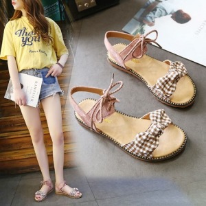 立體啾啾格紋綁帶涼鞋-DoubleBear