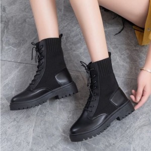英倫風厚底綁帶馬汀靴-DoubleBear