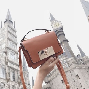 新款油皮鎖頭可拆式兩用包-DoubleBear