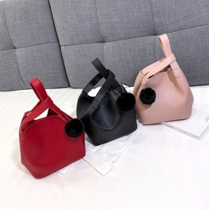 可愛球球皮質手提包包-DoubleBear