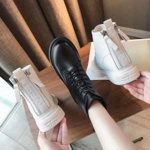 秋冬新款瘦腿型馬汀靴-DoubleBear