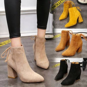 麂皮後綁帶粗跟短靴-DoubleBear