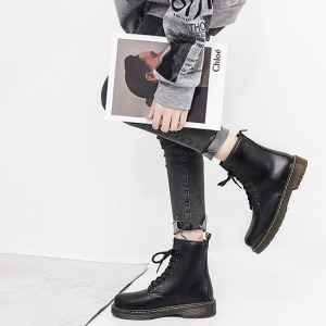 英倫風基本款帥氣馬汀靴-DoubleBear