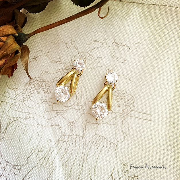 D168   立體鋯石耳環