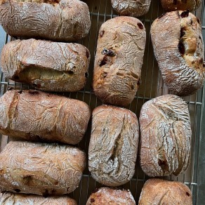 荷蘭高達乳酪番茄巧巴達