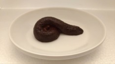 大便巧克力風味糖