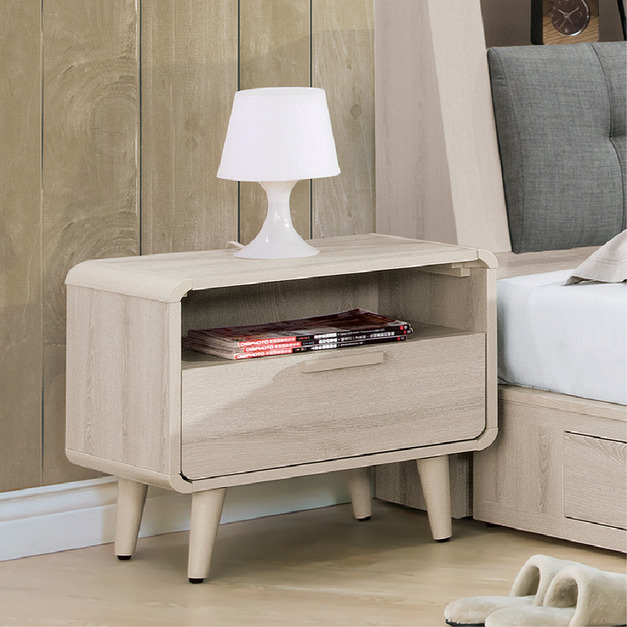 床頭櫃│Q646A117-01