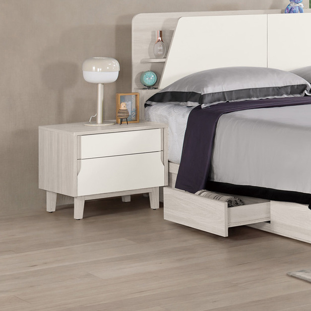 1.8尺床頭櫃│Q6442027-6