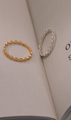 童真。925純銀戒指